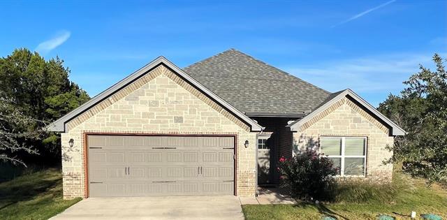 4904 Terlingua Dr in Granbury, TX - Building Photo