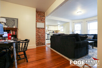 509 Washington St, Unit 2 in Boston, MA - Building Photo - Building Photo