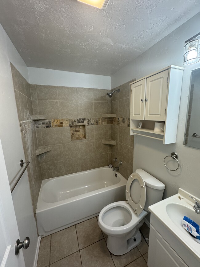 608 W Emporia Ave in Ponca City, OK - Building Photo - Building Photo