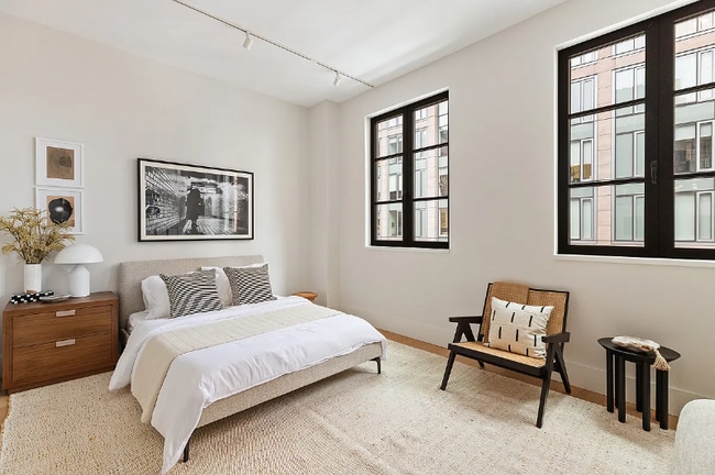 property at 517 W 29th St