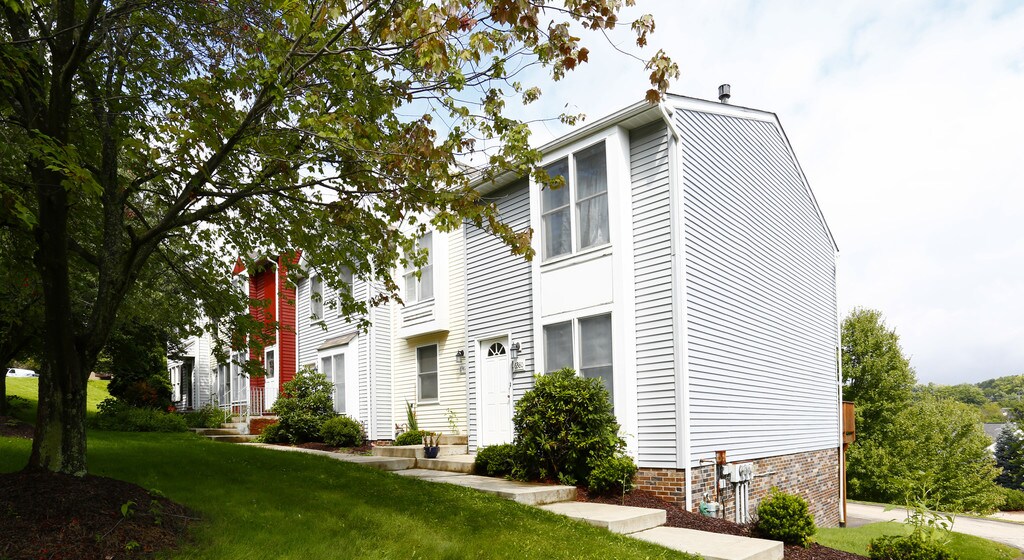 Springhouse Communities Bridgeville, PA Apartments