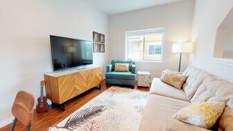 955 Humbert Ave, Unit 955 in San Luis Obispo, CA - Building Photo