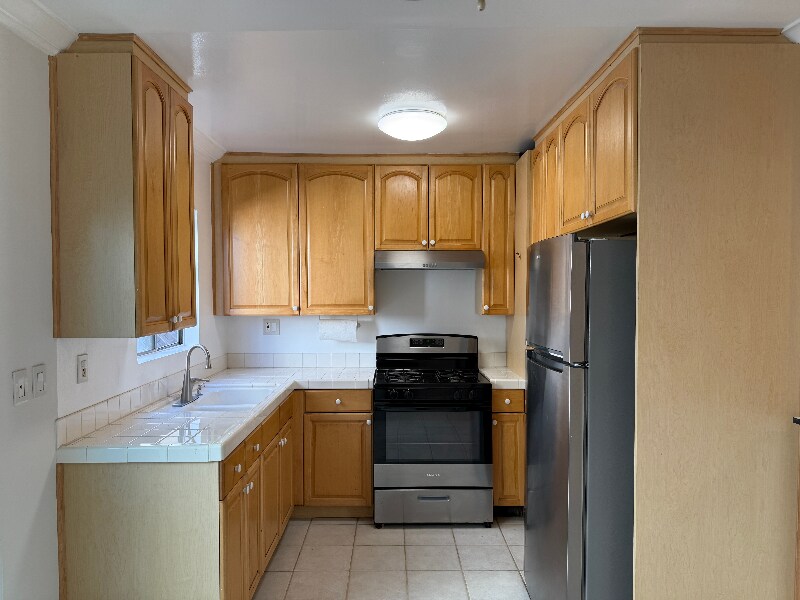1230 25th St in Santa Monica, CA - Building Photo