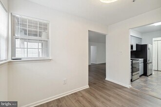 8573 Falls Run Rd in Ellicott City, MD - Building Photo - Building Photo