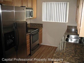 453 Graves Ave-Unit -#15 in El Cajon, CA - Building Photo - Building Photo