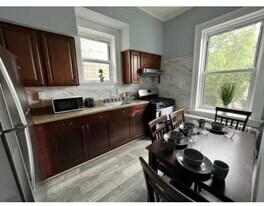 109 72nd St in North Bergen, NJ - Building Photo