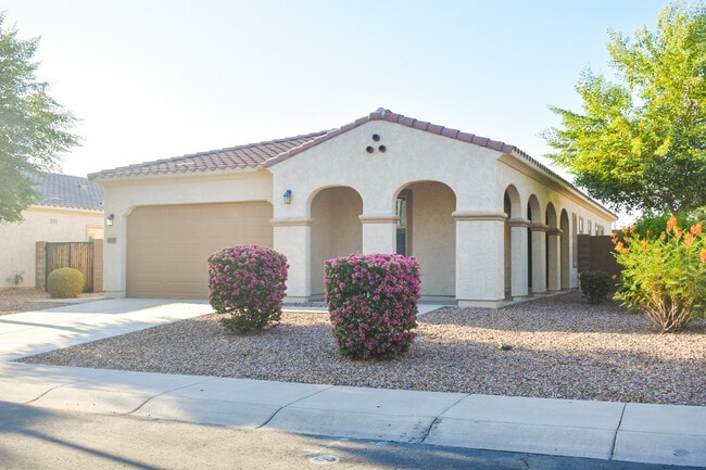19954 W Lincoln St in Buckeye, AZ - Building Photo - Building Photo