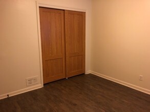 2106 Lake Point Dr in Madison, WI - Building Photo - Building Photo