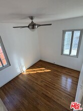 6434 W 87th St in Los Angeles, CA - Building Photo - Building Photo