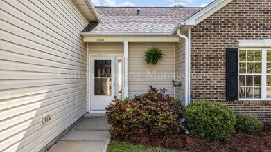 1010 Winterberry Cir in Leland, NC - Building Photo - Building Photo