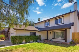 30772 Mainmast Dr in Agoura Hills, CA - Building Photo
