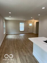 282 N East St in Plainfield, IN - Building Photo - Building Photo
