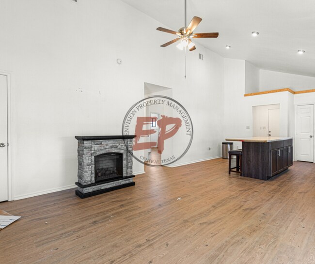 649 Joy Lynn Rd in Moody, TX - Building Photo - Building Photo