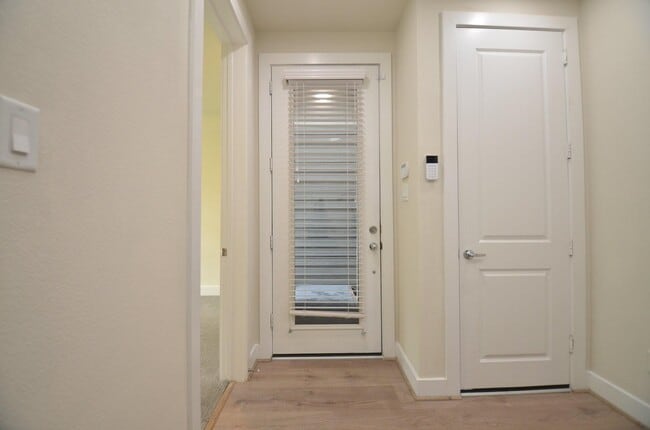 property at 2616 Riverside Dr