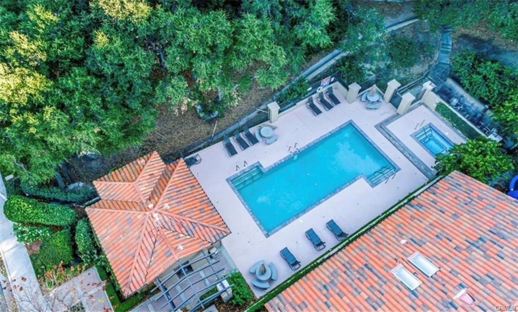 24588 Ebelden Ave in Santa Clarita, CA - Building Photo
