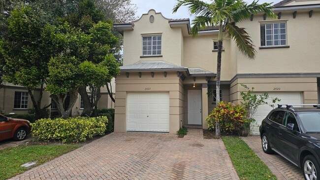 property at 2022 Island Dr
