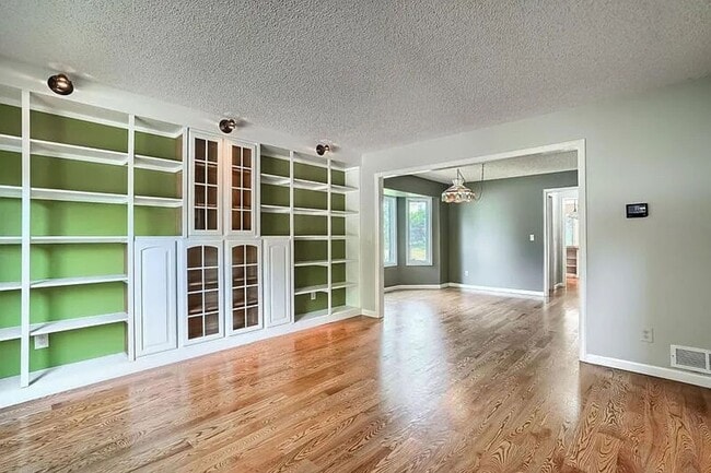 9074 W Cornell Pl in Lakewood, CO - Building Photo - Building Photo