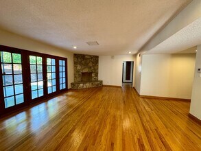 6115 Alcove Ave in Los Angeles, CA - Building Photo - Building Photo