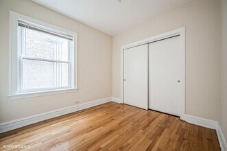 4817 N Springfield Ave in Chicago, IL - Building Photo - Building Photo