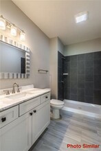 124 Foxden Dr in Fletcher, NC - Building Photo - Building Photo