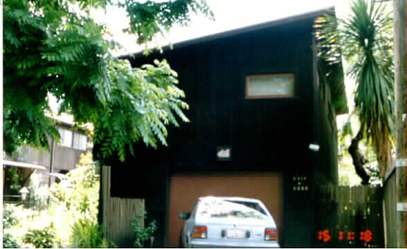 6329 Florio St in Oakland, CA - Foto de edificio - Building Photo