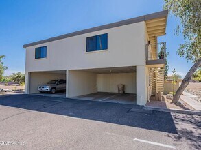 14234 N Oakwood Ln in Fountain Hills, AZ - Building Photo - Building Photo