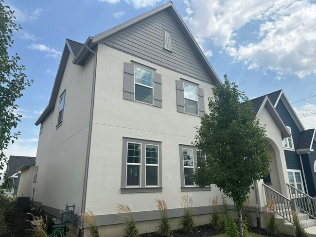 6442 Bethany Way in South Jordan, UT - Building Photo - Building Photo
