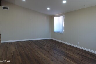 38467 36th St E in Palmdale, CA - Building Photo - Building Photo