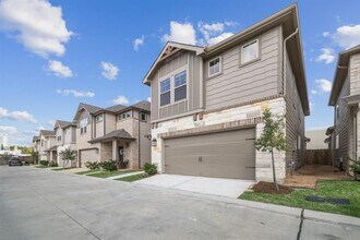 5126 Emma Forest St in Houston, TX - Building Photo - Building Photo
