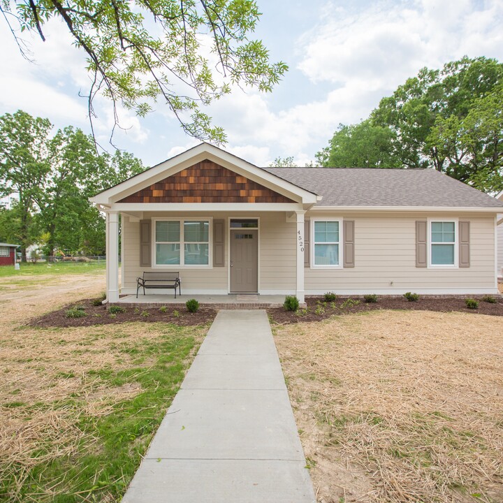 4520 Old Mission Rd in Chattanooga, TN - Building Photo