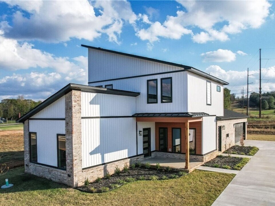 2307 Abbey Wy in Greenwood, AR - Building Photo
