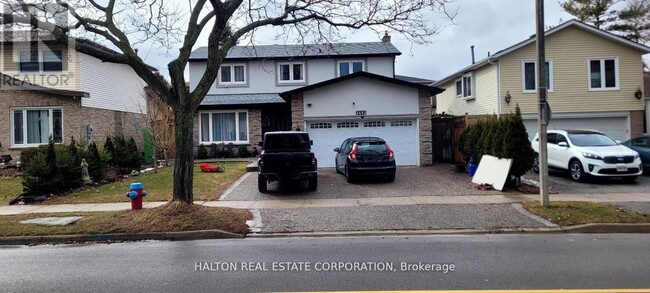 2452 Cavendish Dr