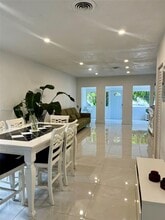 1172 NE 160th Terrace in North Miami Beach, FL - Building Photo - Building Photo