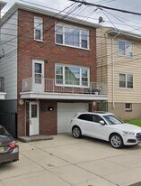 648 Liberty Ave in Jersey City, NJ - Building Photo