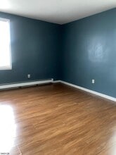 241 Wainwright St in Newark, NJ - Building Photo - Building Photo