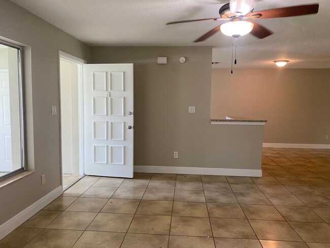 5606 Minute Man Ct in Orlando, FL - Building Photo - Building Photo