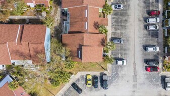 3595 41st Ln S, Unit 48B in St. Petersburg, FL - Building Photo