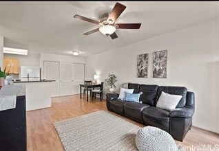 480 Mananai Pl in Honolulu, HI - Building Photo - Building Photo