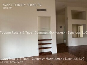 8782 E Chimney Spring Dr in Tucson, AZ - Building Photo - Building Photo