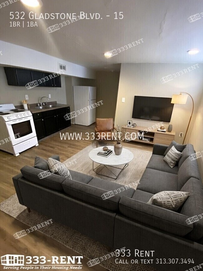 532 Gladstone Blvd in Kansas City, MO - Building Photo - Building Photo