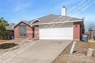 1118 Grace Dr in Princeton, TX - Building Photo