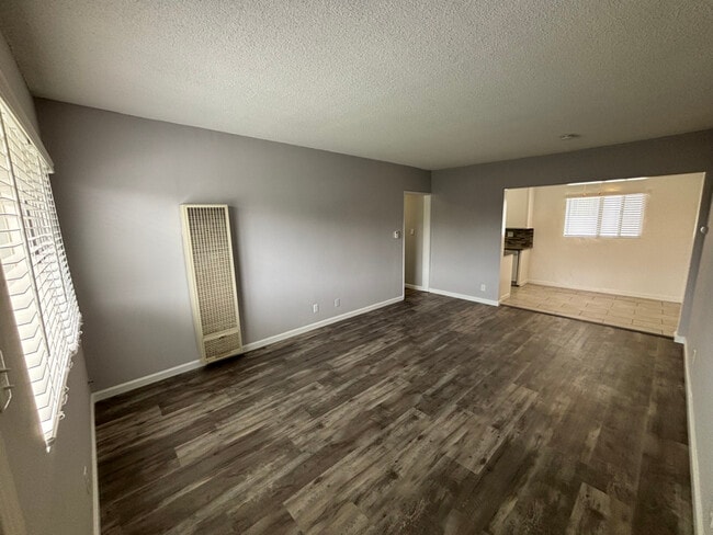 3313 Artesia Blvd in Torrance, CA - Building Photo - Building Photo