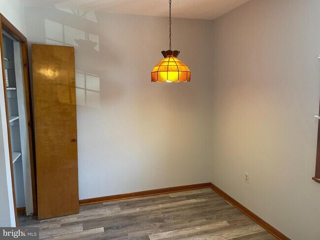 323 S Conkling St-Unit -B in Baltimore, MD - Building Photo - Building Photo