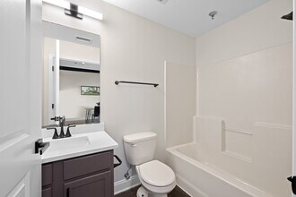 The Lofts in Town Square in Southaven, MS - Foto de edificio - Building Photo