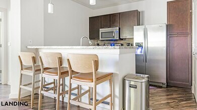 10800 Lakeline Blvd-Unit -11201 in Austin, TX - Building Photo - Building Photo