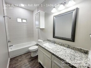 1404 Alta Vista Ave in Weslaco, TX - Building Photo - Building Photo