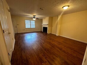 242 Highland Park Dr in Athens, GA - Building Photo - Building Photo