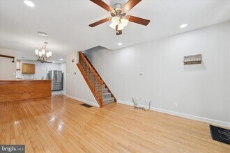 1039 S Cleveland St in Philadelphia, PA - Building Photo - Building Photo