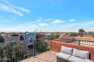 3428 E Lance Ln in Phoenix, AZ - Building Photo - Building Photo