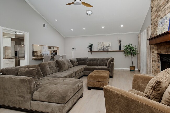 property at 99 N Deerfoot Cir